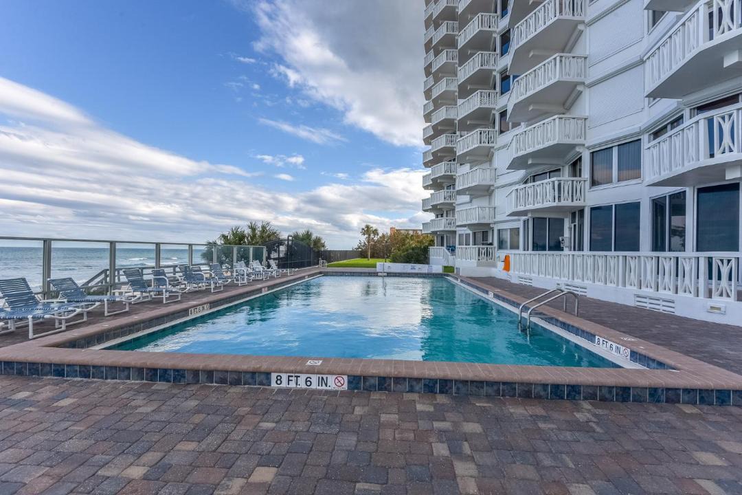 Photo of Patio Balcony in Ormond-by-the-Sea