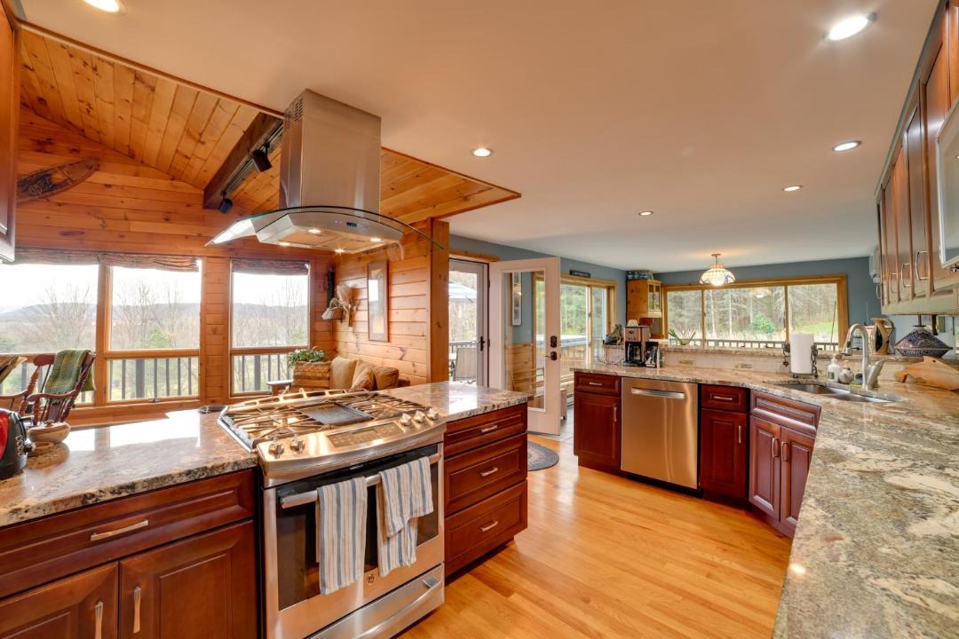 Photo of Kitchen in Dryden