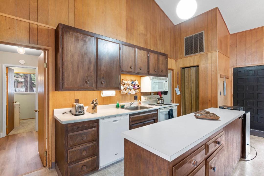 Photo of Kitchen in Tahoe Sierra Estates