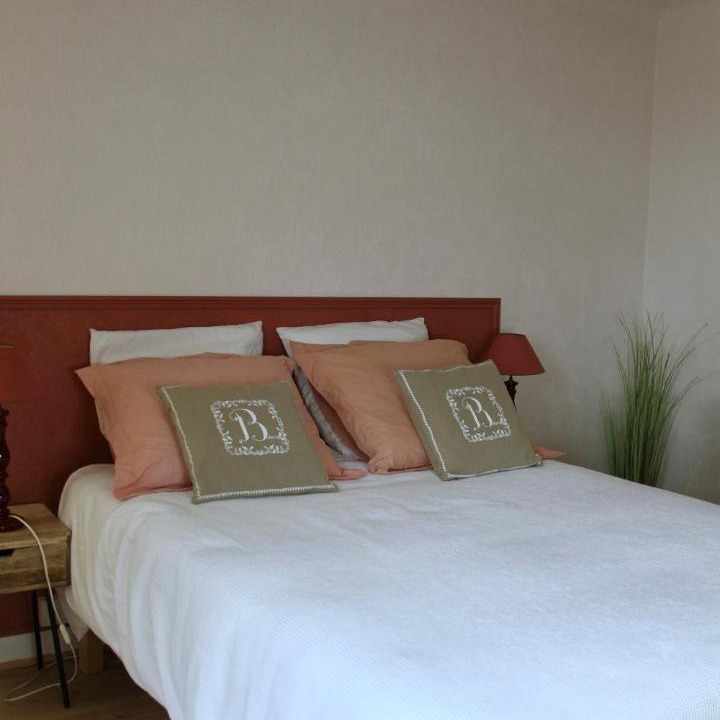 Photo of Others in Aincourt