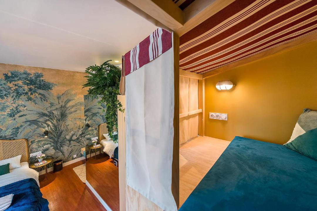 Photo of Bedroom in 15th Arrondissement