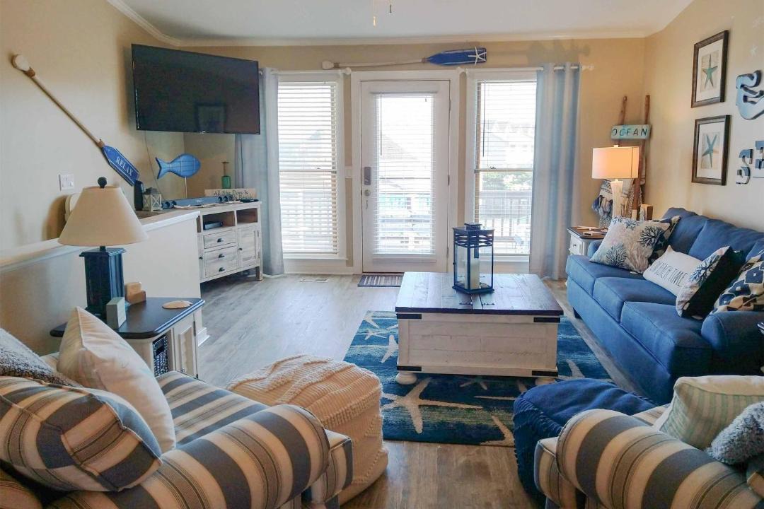 Photo of Livingroom in Kitty Hawk