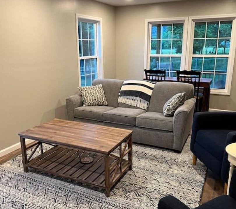 Photo of Livingroom in Winston