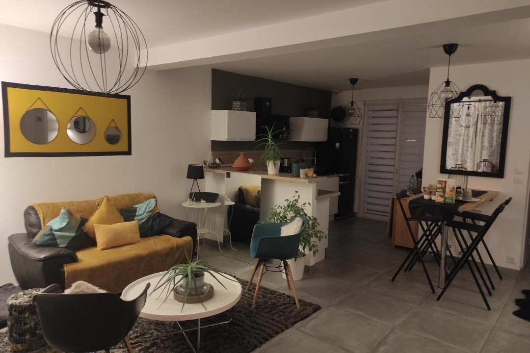 Photo of Others in Crevin