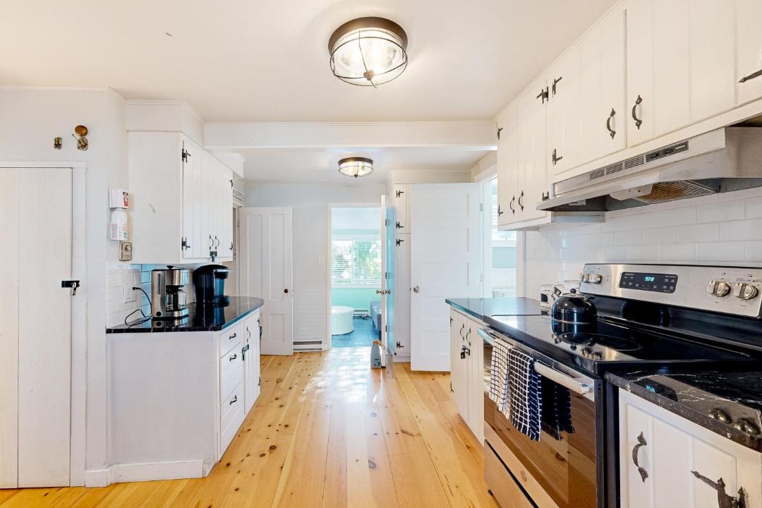 Photo of Kitchen in Oak Bluffs