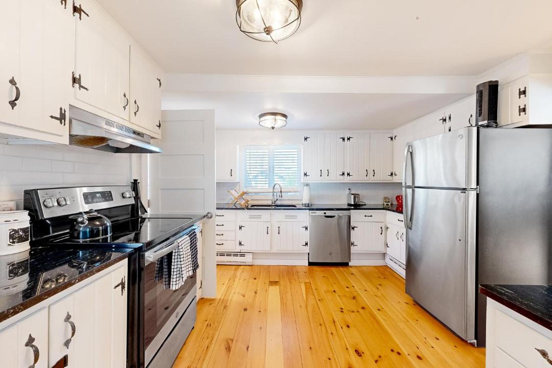 Photo of Kitchen in Oak Bluffs