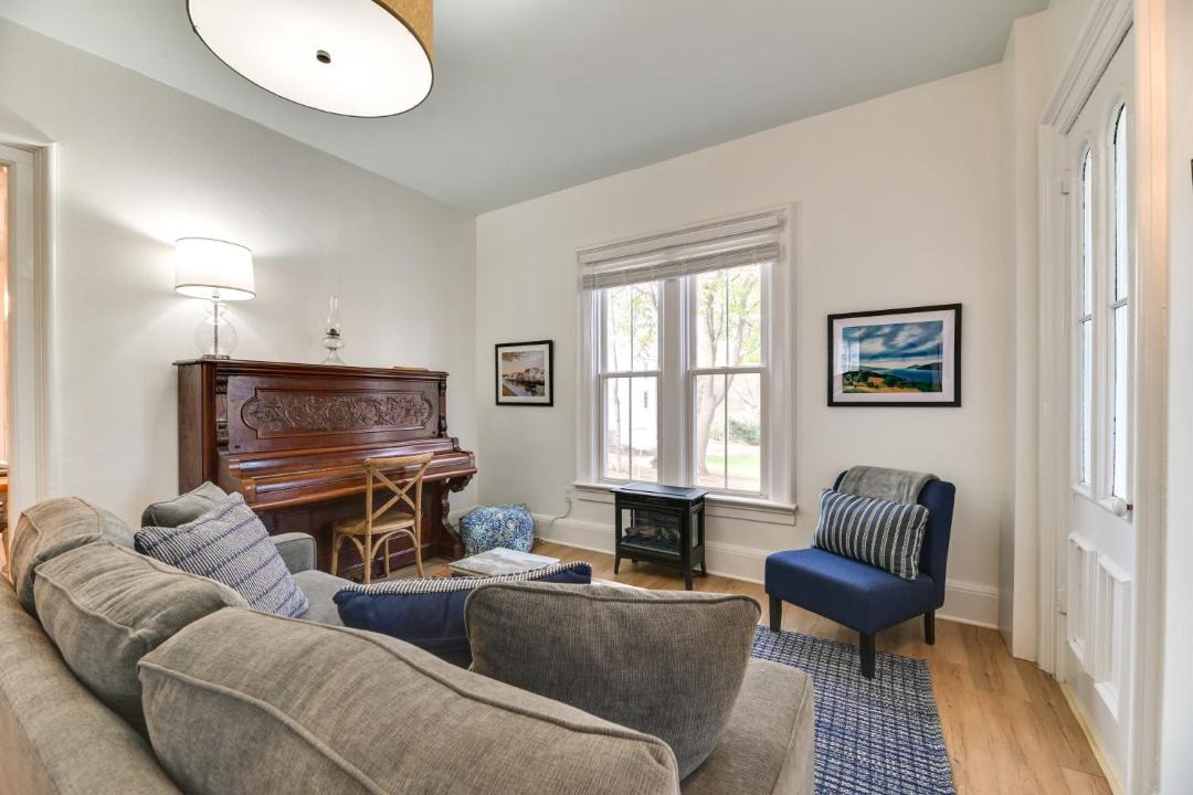 Photo of Others in Naples