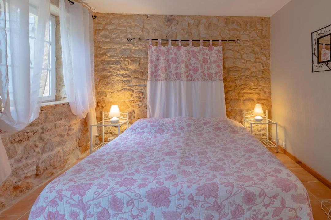 Photo of Bedroom in Sainte-Mondane