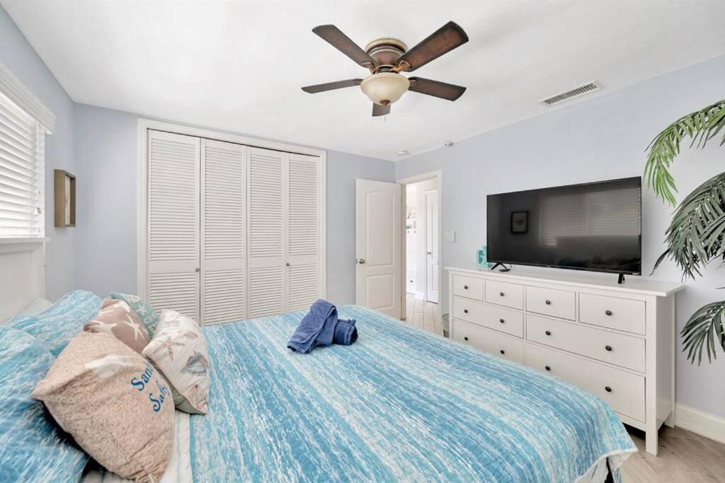 Photo of Bedroom in Indian Rocks Beach
