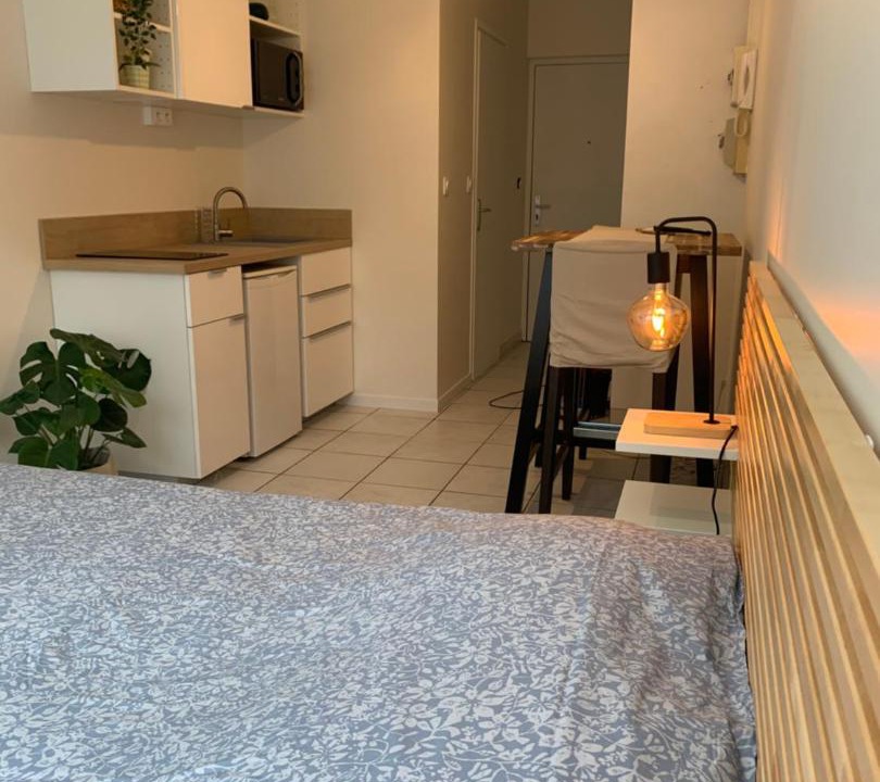 Photo of Others in Zola - Pressense