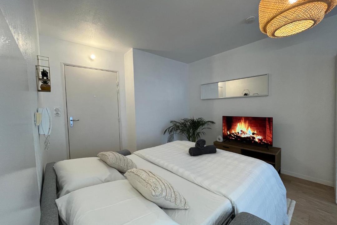 Photo of Others in Maillets - Bellevue