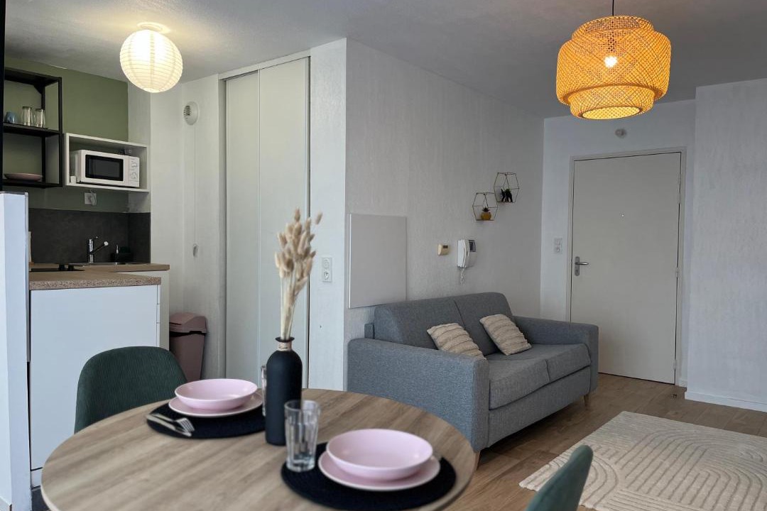 Photo of Others in Maillets - Bellevue