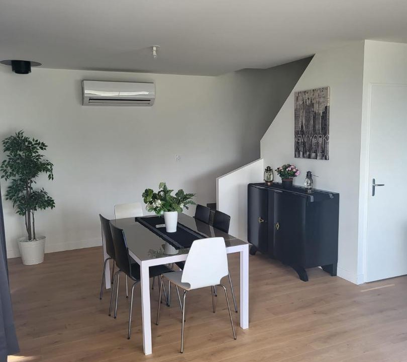 Photo of Others in Saint-Jean-de-Thurigneux