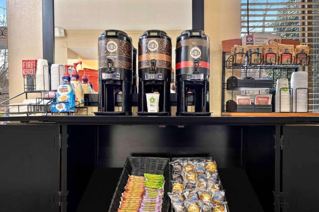 Photo of Others in Everett