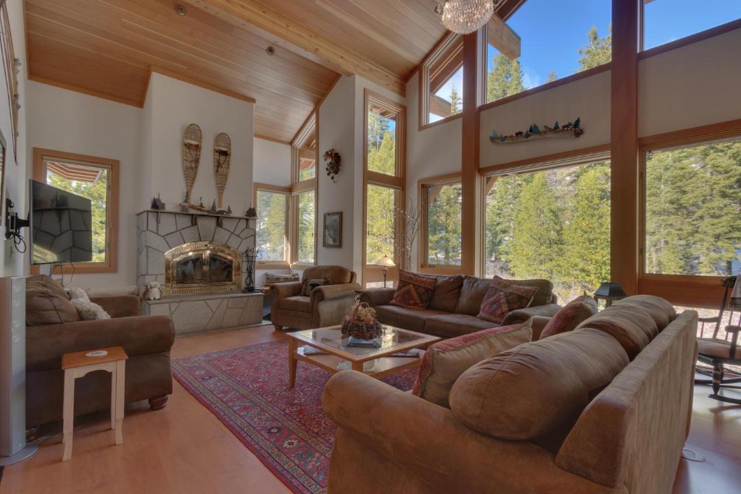 Photo of Livingroom in Alpine Meadows