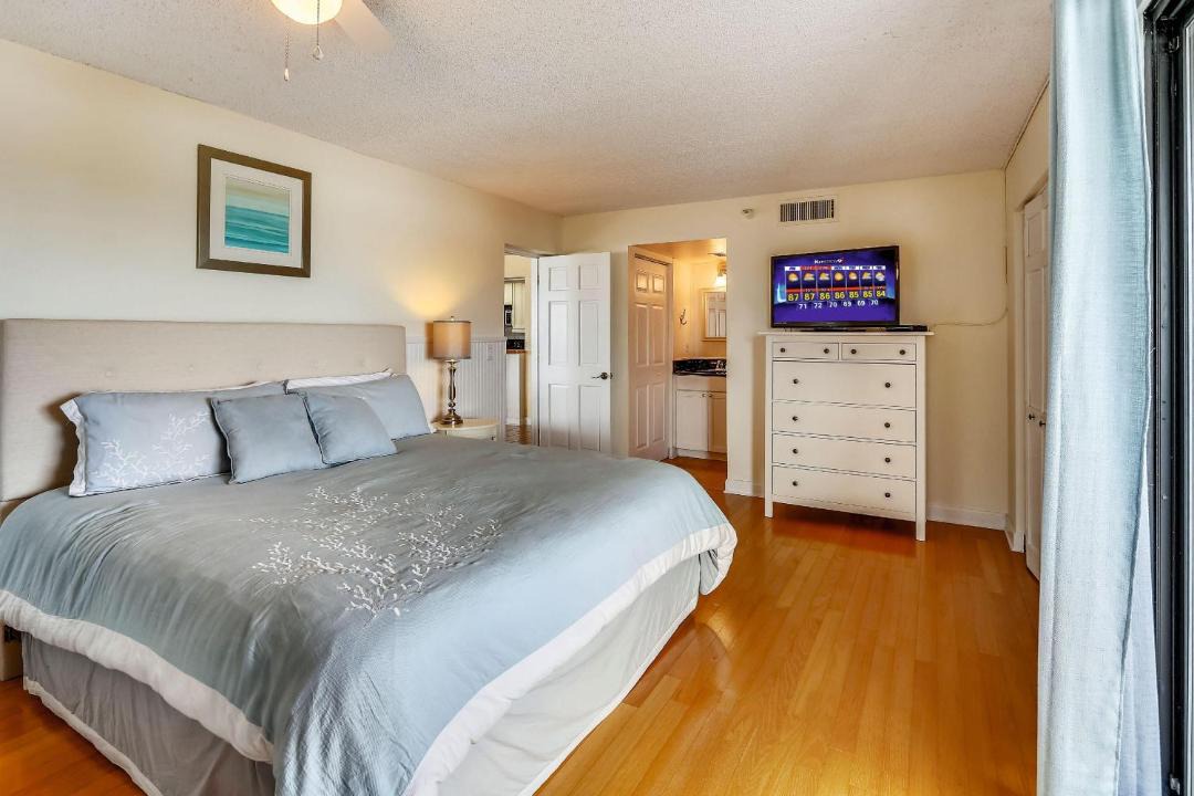Photo of Bedroom in Indian Rocks Beach