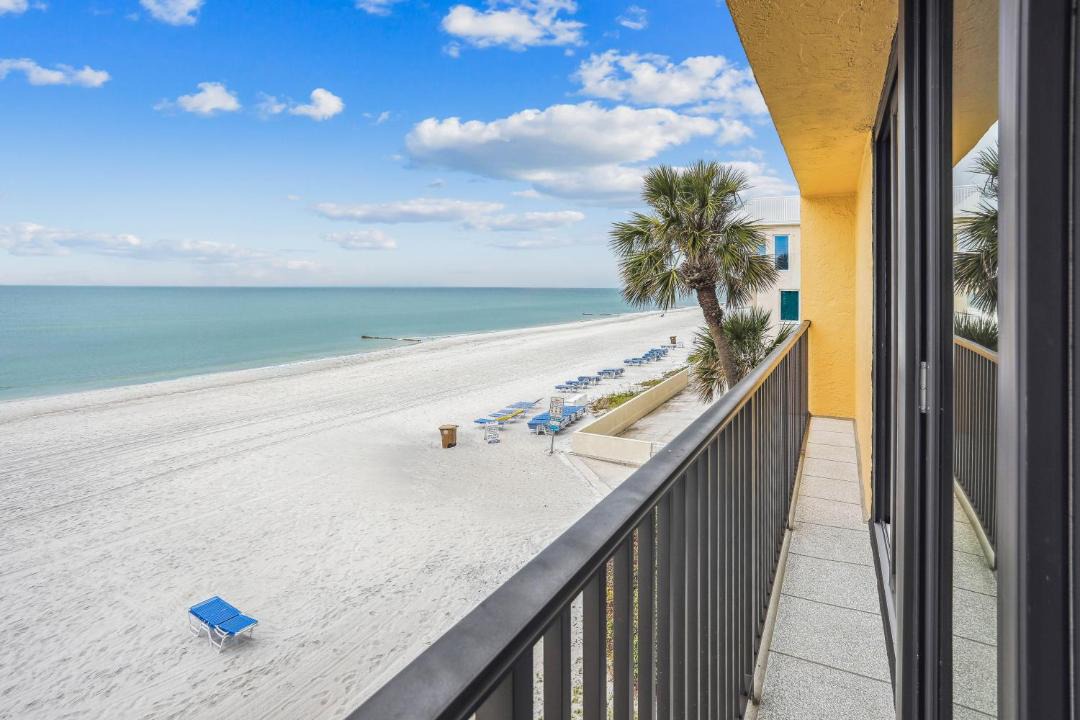 Photo of Patio Balcony in Madeira Beach