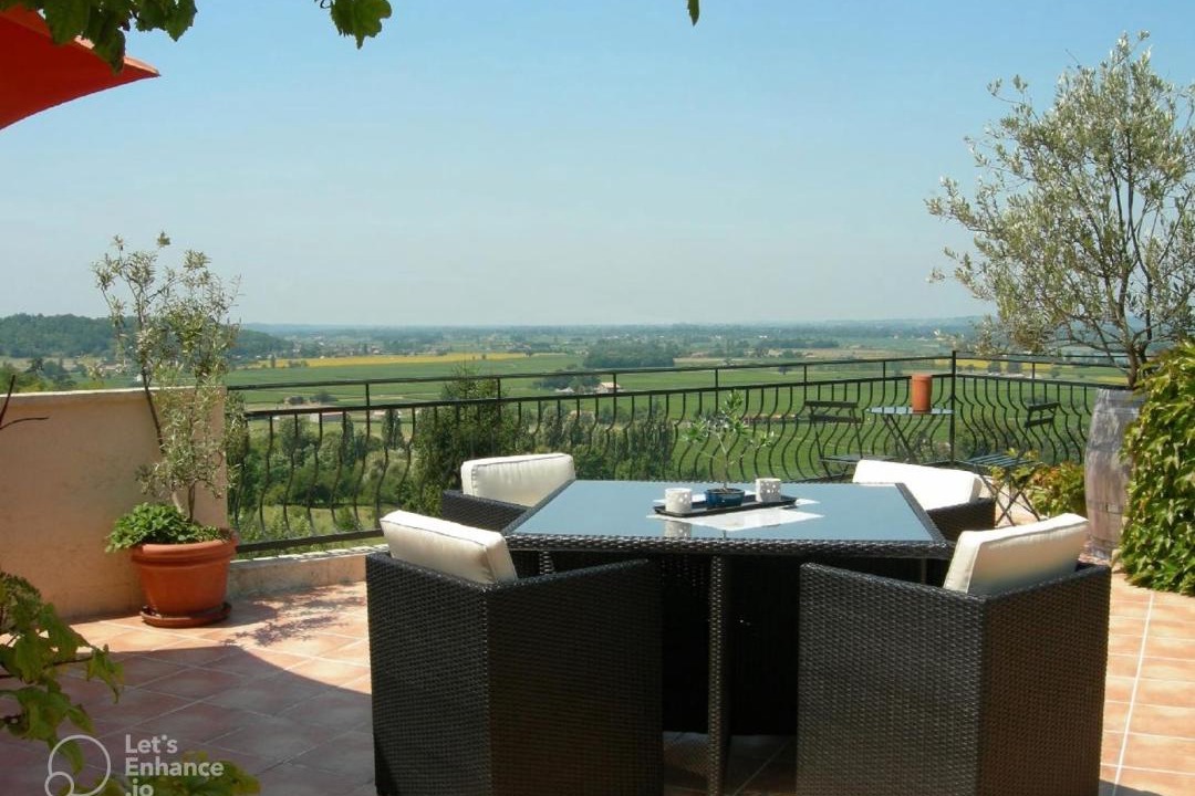 Photo of Patio Balcony in Pujols