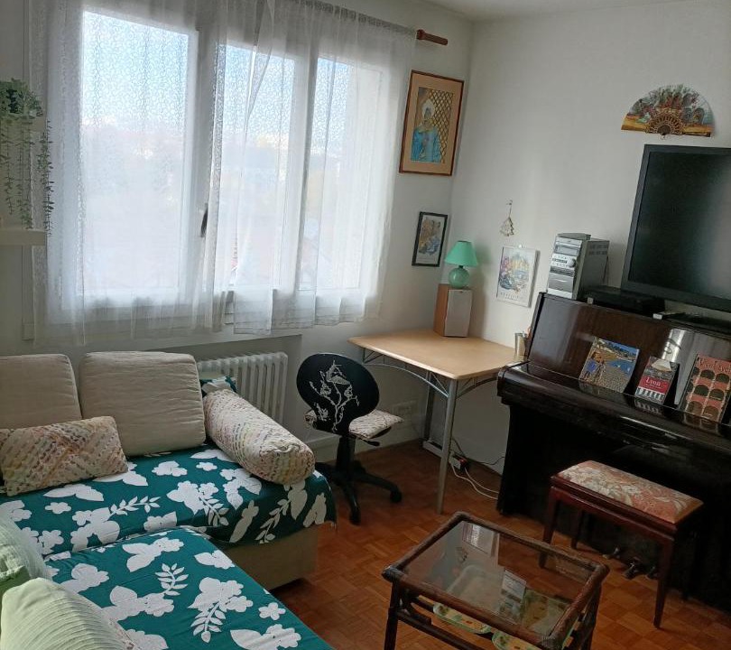 Photo of Others in Cusset