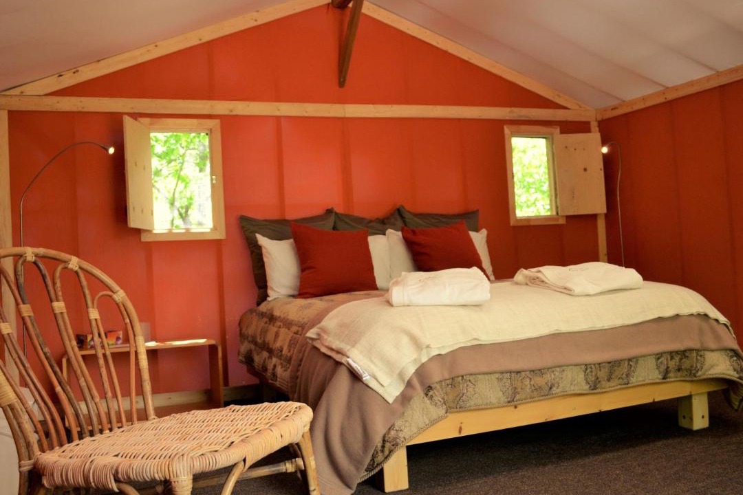 Photo of Bedroom in Grenville-sur-la-Rouge