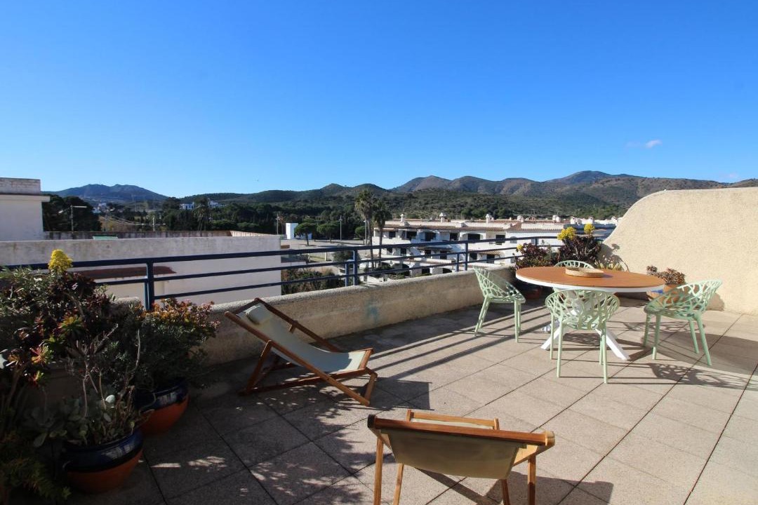 Photo of Patio Balcony in Llanca