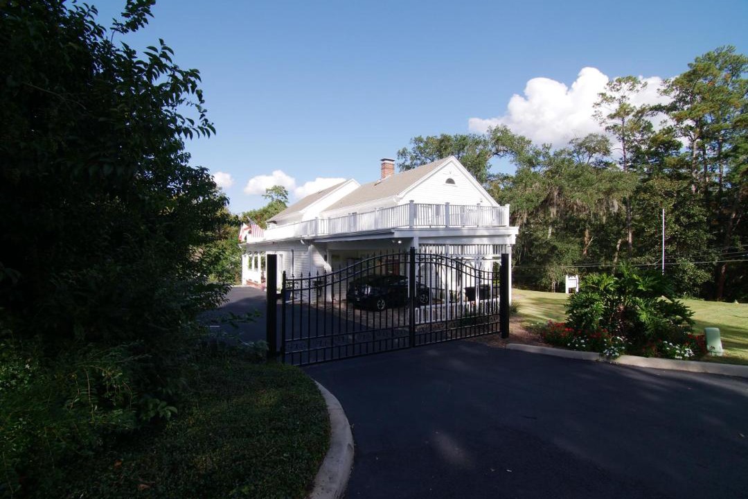 Photo of Others in Tallahassee