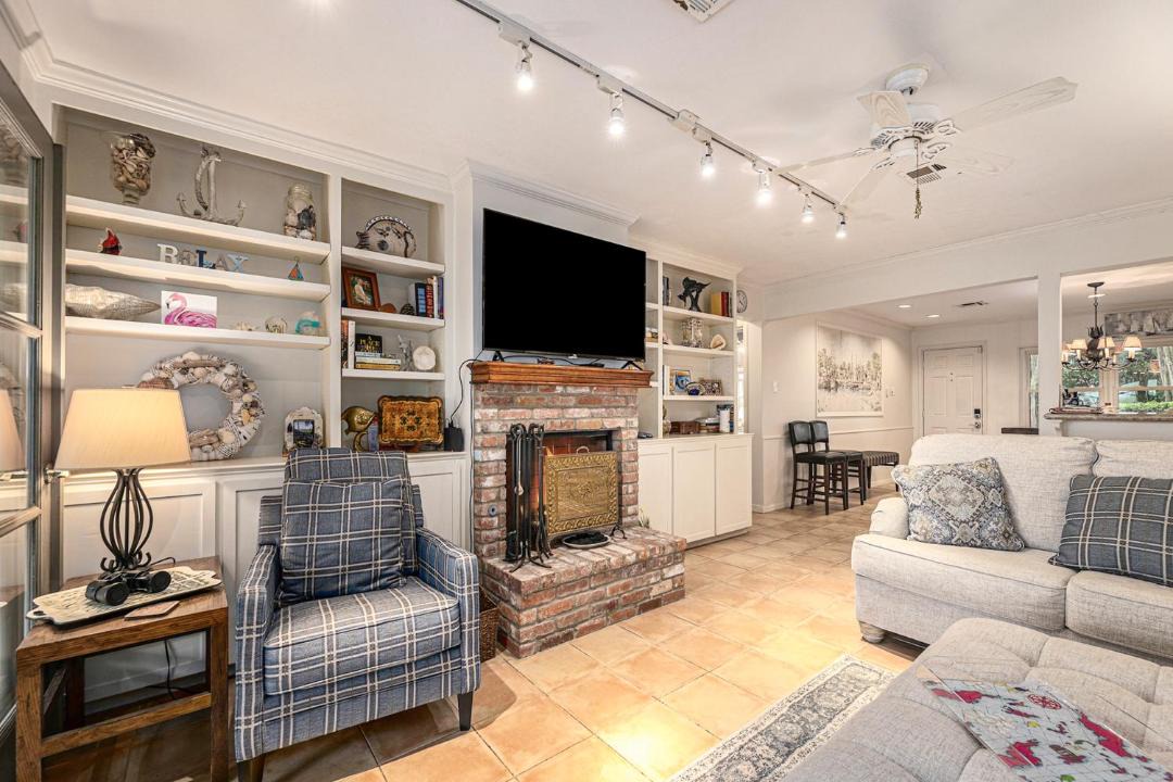 Photo of Livingroom in Dickinson