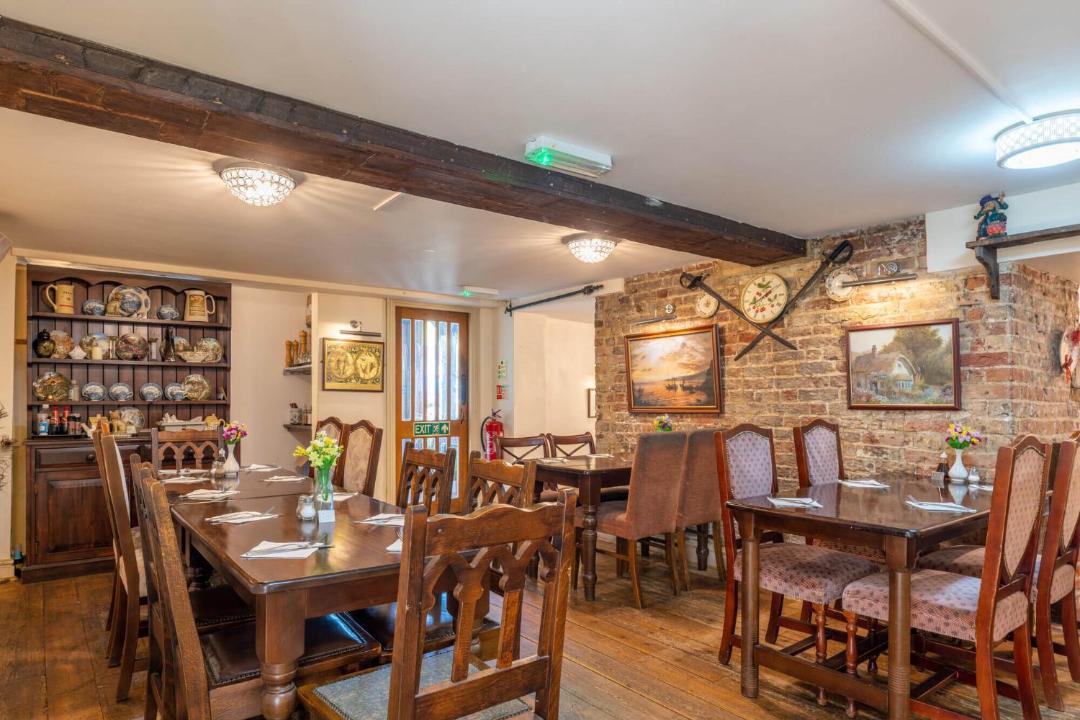 Photo of Others in Sarre