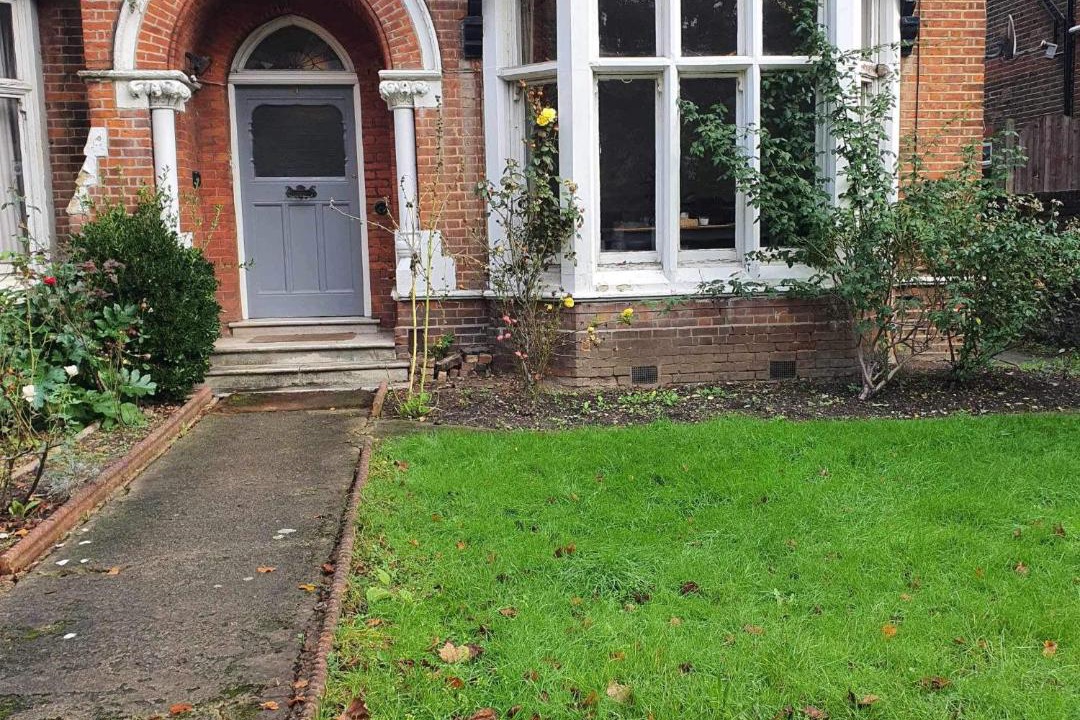 Photo of Others in Ealing Common