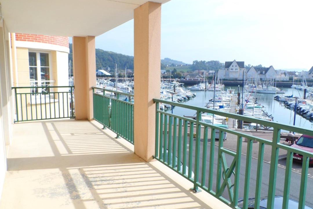 Photo of Others in Port Guillaume