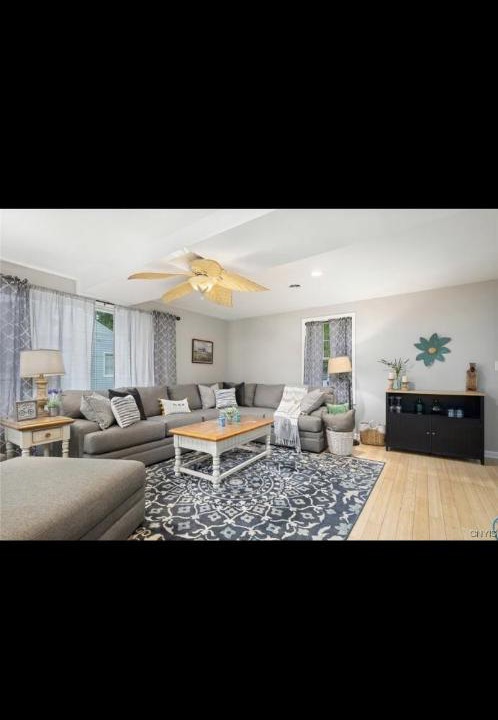 Photo of Others in Verona Beach