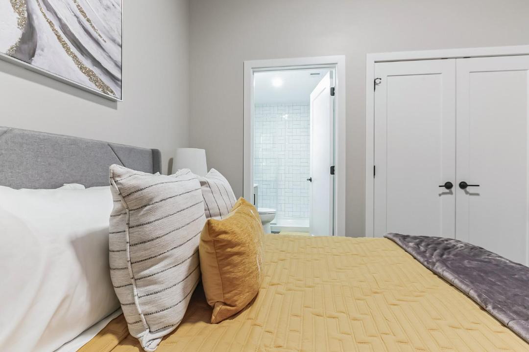 Photo of Others in Downtown Cincinnati