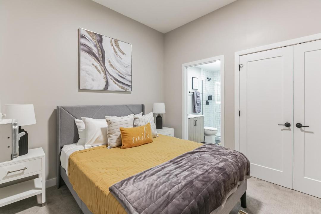 Photo of Others in Downtown Cincinnati