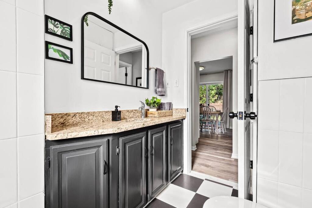 Photo of Kitchen in Anchorville