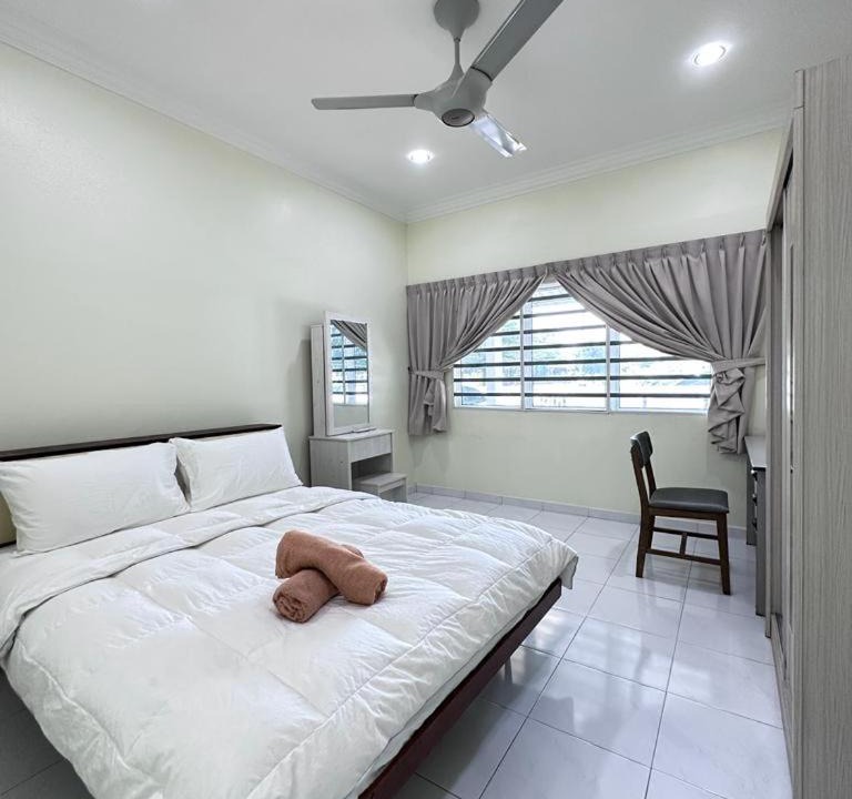 Photo of Bedroom in Kampung Changkat Karah