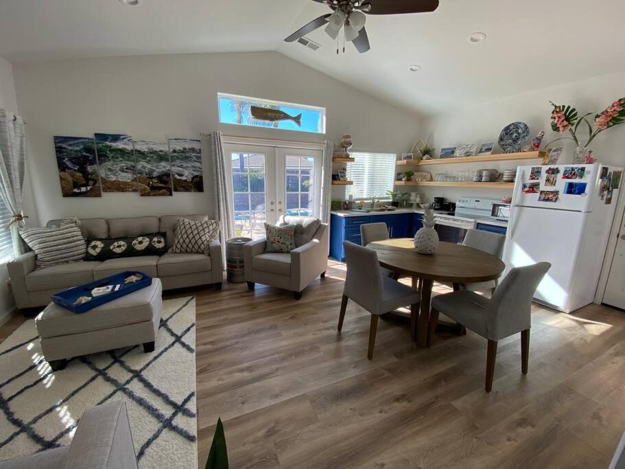 Photo of Livingroom in Tracy