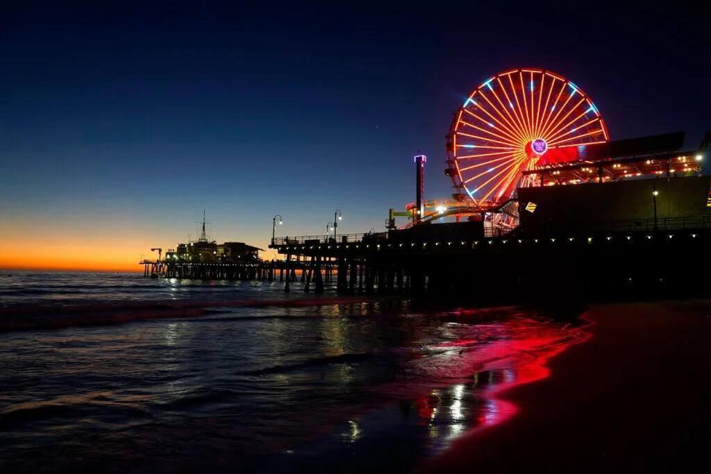 Photo of Others in Del Rey