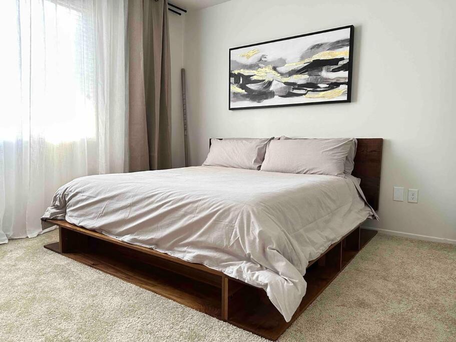 Photo of Bedroom in Del Rey