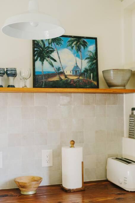 Photo of Others in Kahaluu Bay