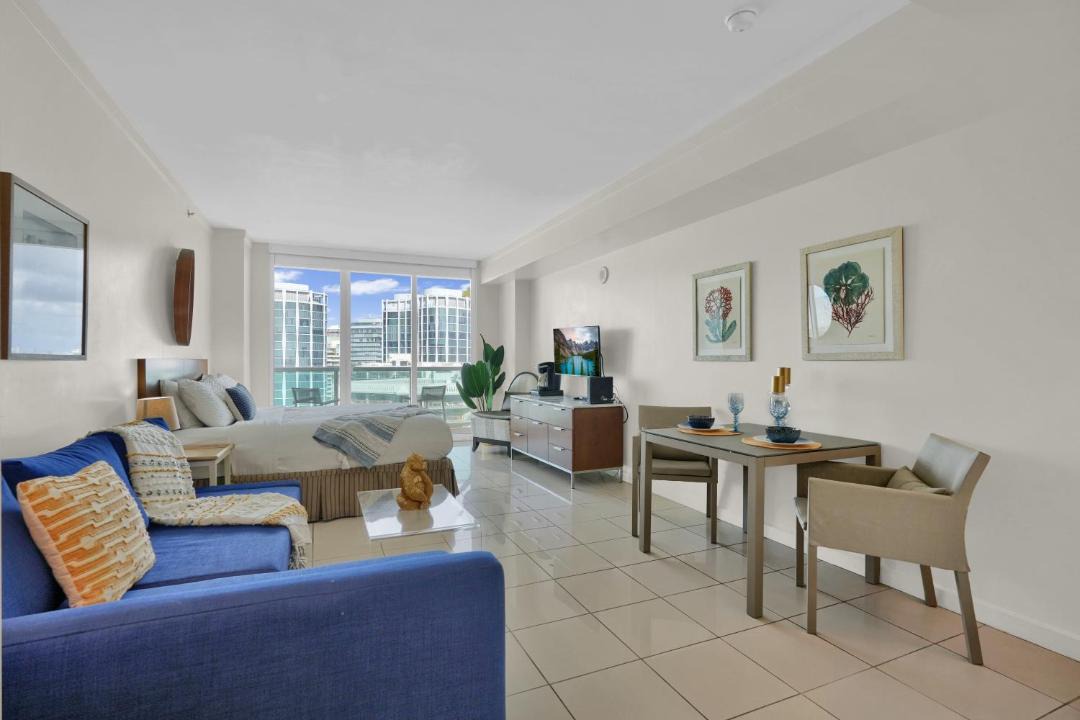 Photo of Livingroom in Coconut Grove