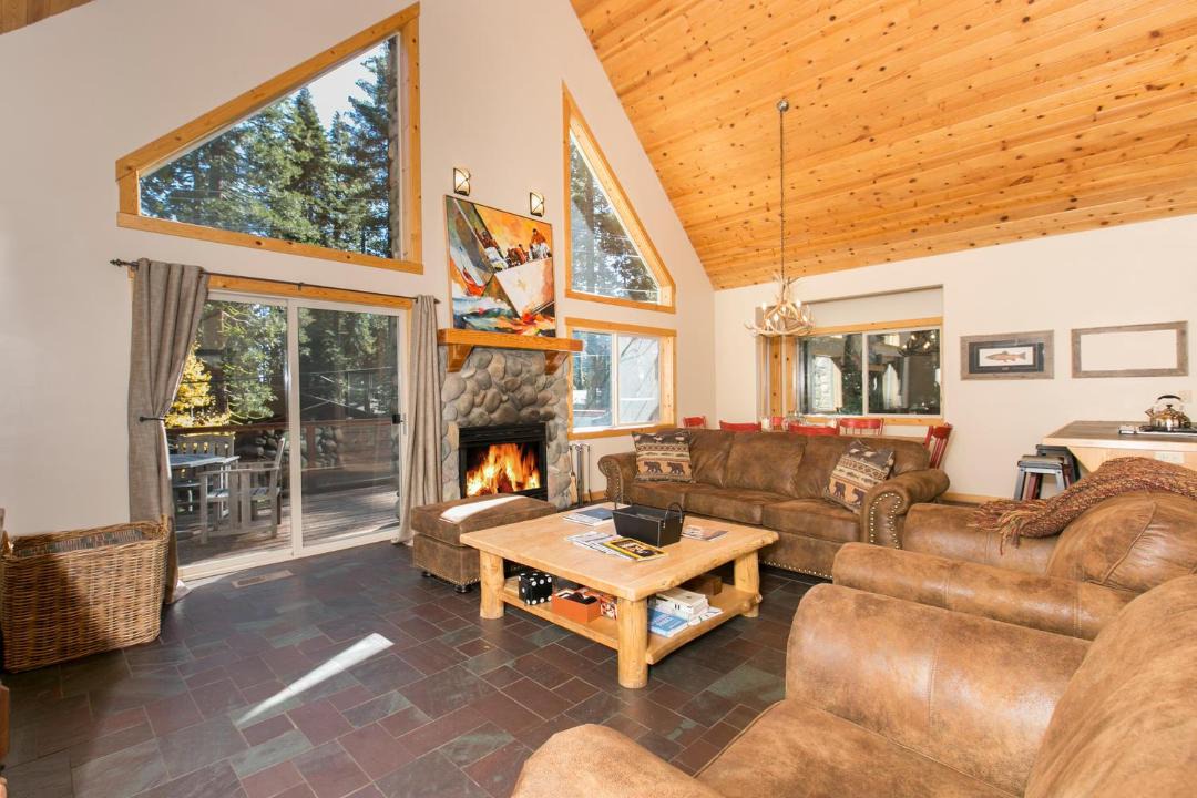 Photo of Livingroom in Homewood