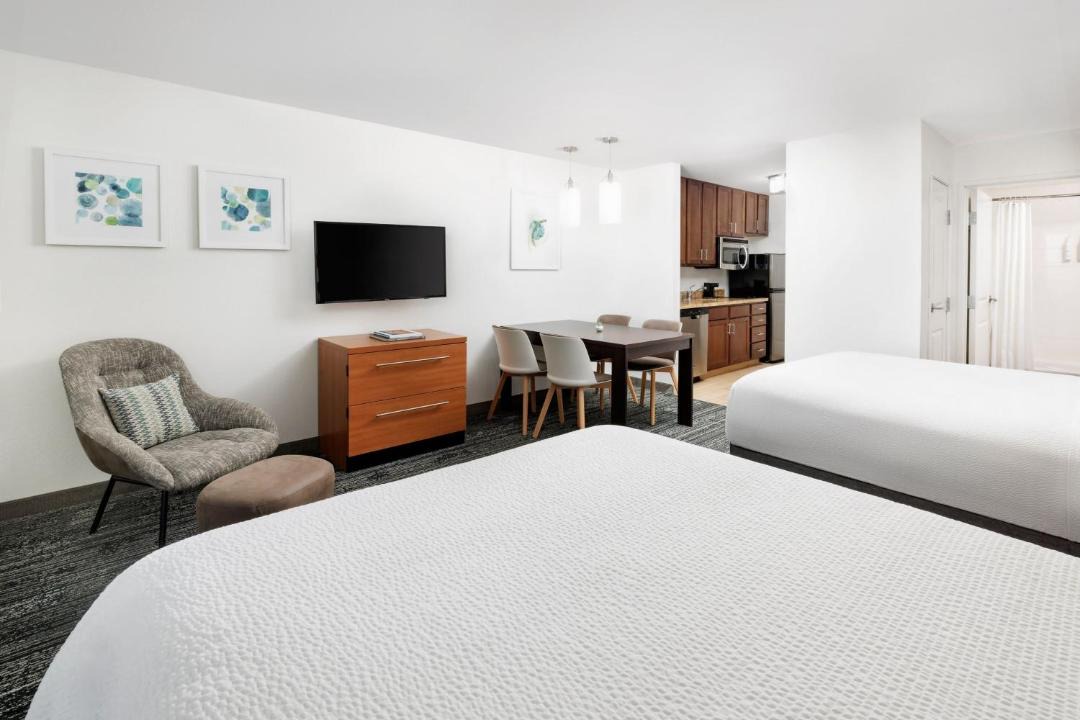 Photo of Bedroom in Roswell