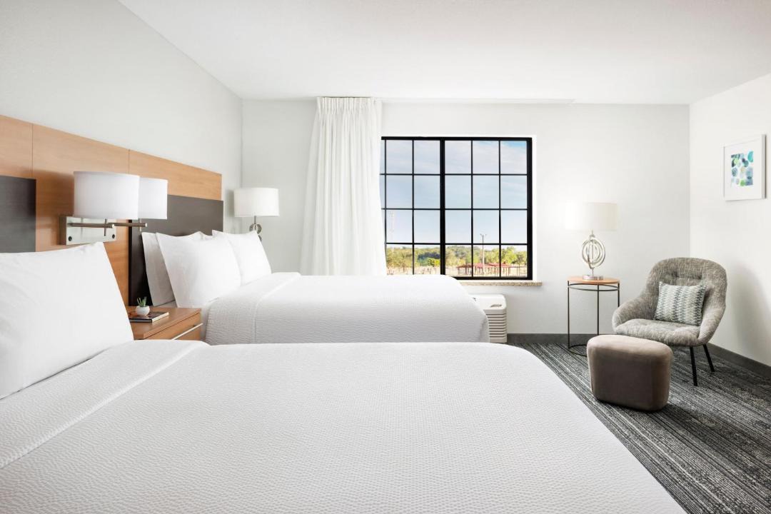 Photo of Bedroom in Roswell