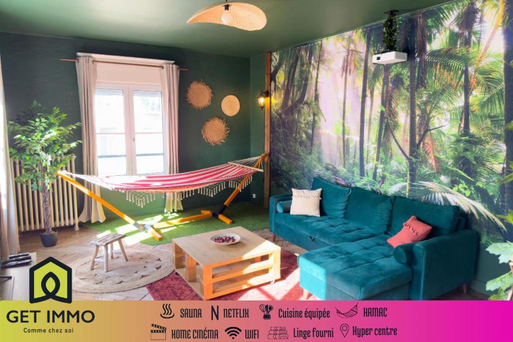 Photo of Livingroom in Centre Ville