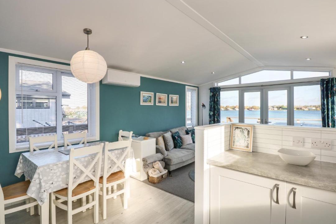 Photo of Livingroom in Frognall