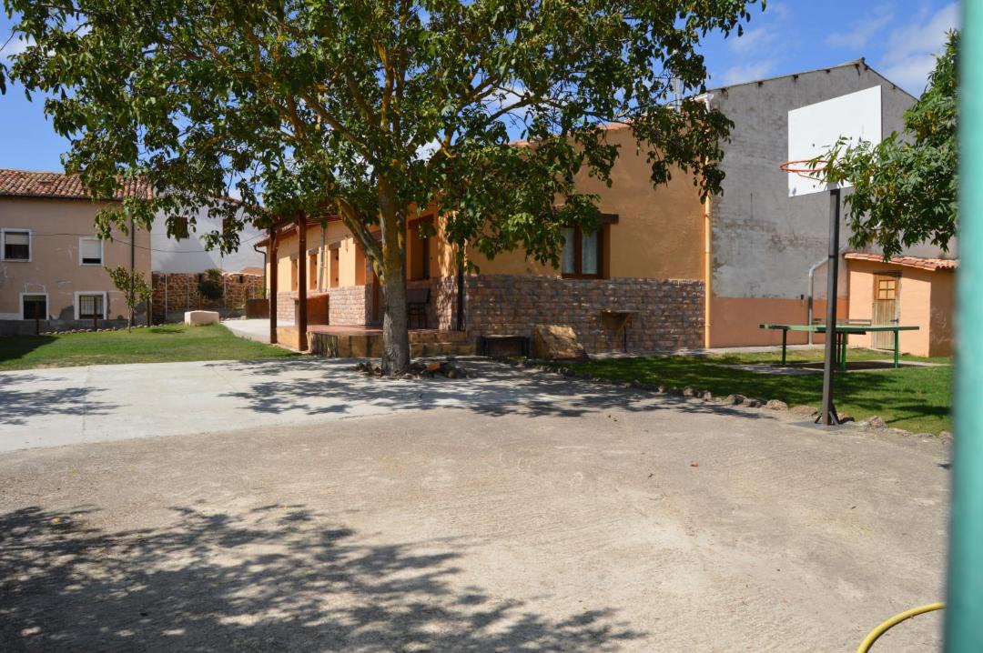 Photo of Buildings in Quintanaelez