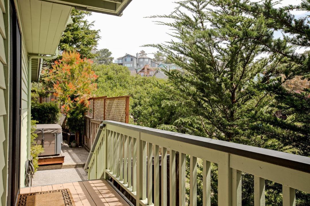 Photo of Patio Balcony in Marine Terrace