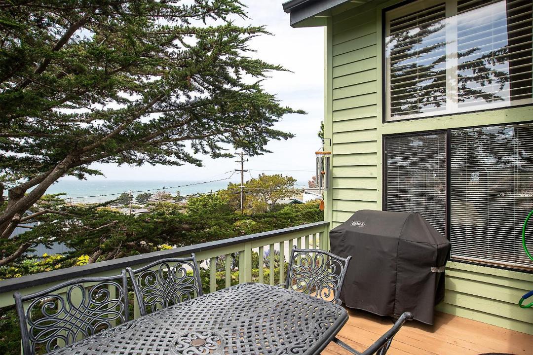 Photo of Patio Balcony in Marine Terrace