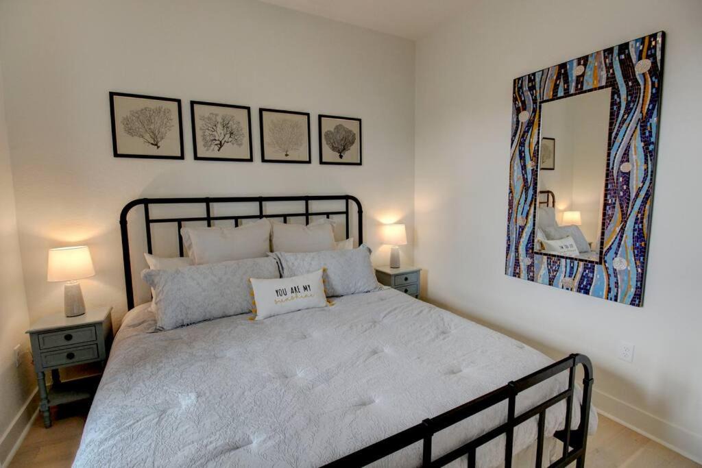Photo of Bedroom in San Jacinto