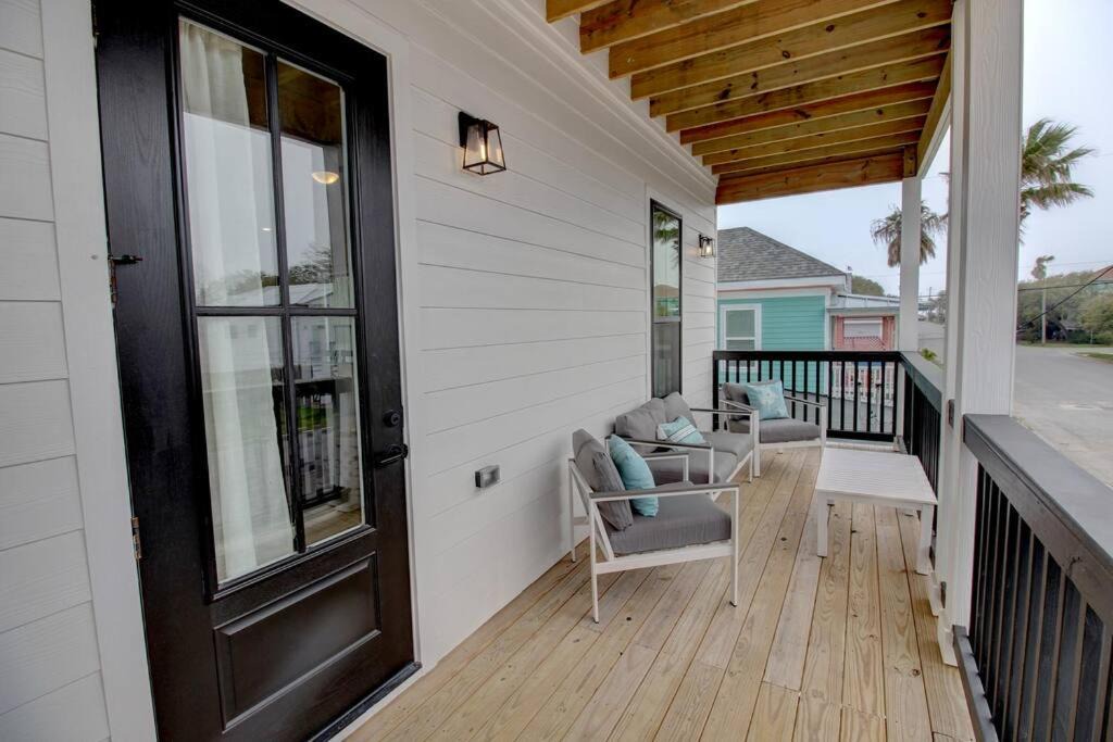 Photo of Patio Balcony in San Jacinto